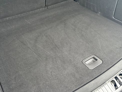 Used 2023 Lincoln Nautilus Reserve w/ Equipment Group 201A image 13