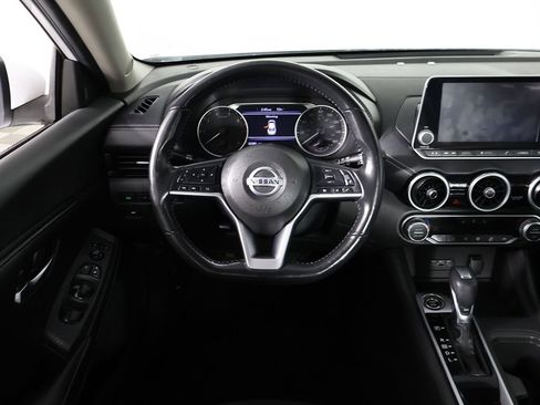 Used 2022 Nissan Sentra SV w/ All-Weather Package FWD image 33
