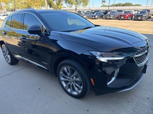 Used 2023 Buick Envision Avenir image 5