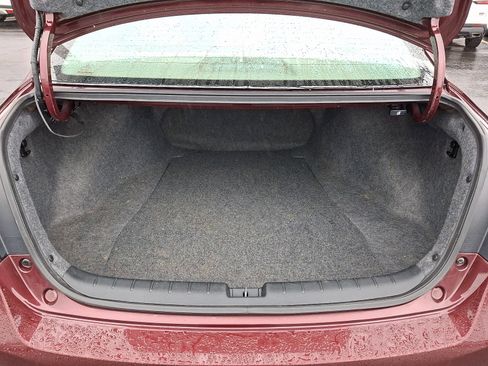 Used 2017 Honda Accord LX image 28