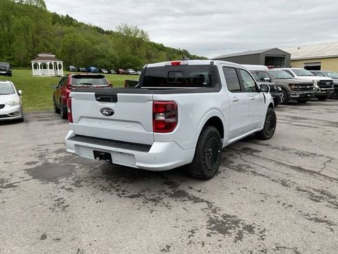 Used 2026 Ford Maverick Lobo AWD/4WD image 12