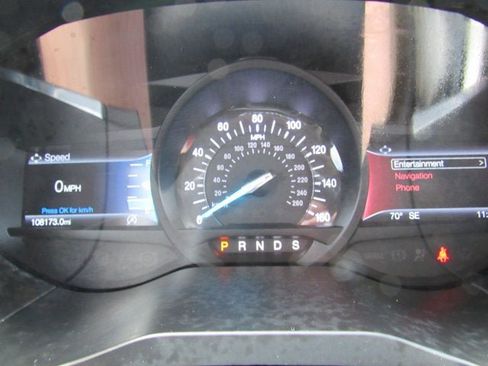 Used 2020 Ford Edge Titanium w/ Equipment Group 301A AWD/4WD image 16