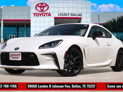 New 2025 Toyota GR86 Premium