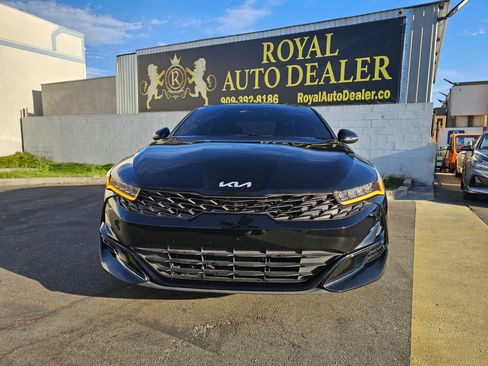 Used 2022 Kia K5 GT-Line AWD/4WD image 2