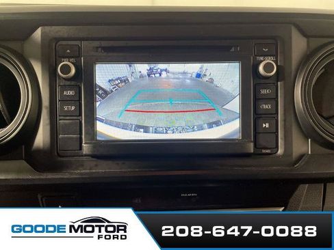 Used 2019 Toyota Tacoma SR w/ SX Package AWD/4WD image 17