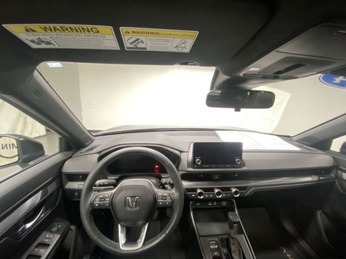 Used 2024 Honda CR-V Sport image 30