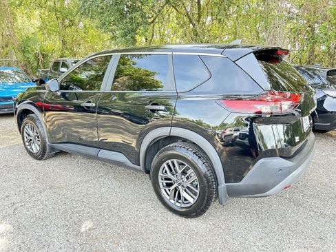 Used 2023 Nissan Rogue S AWD/4WD image 6