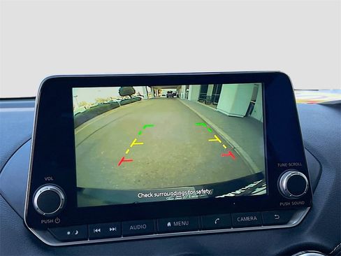 Used 2024 Nissan Sentra SV image 13