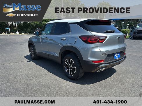 Used 2024 Chevrolet TrailBlazer ACTIV w/ Driver Confidence Package AWD/4WD image 5