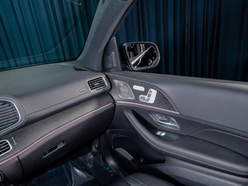 Certified 2025 Mercedes-Benz GLS 450 4MATIC image 26