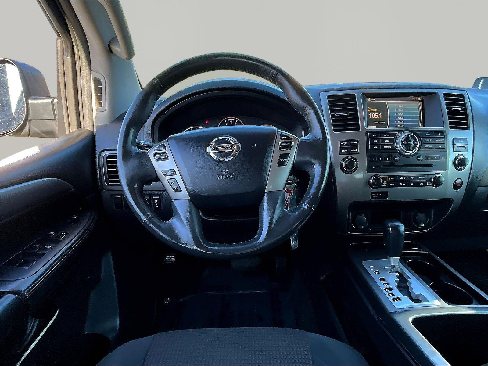 Used 2014 Nissan Armada SV RWD image 8
