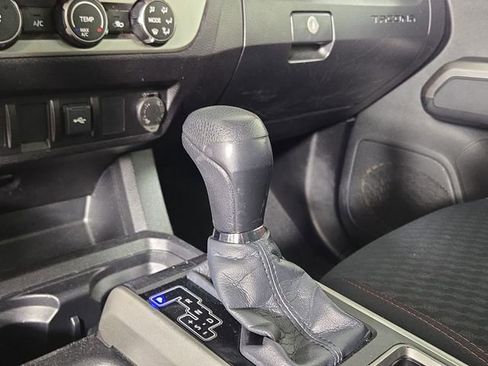 Used 2023 Toyota Tacoma SR5 RWD image 20