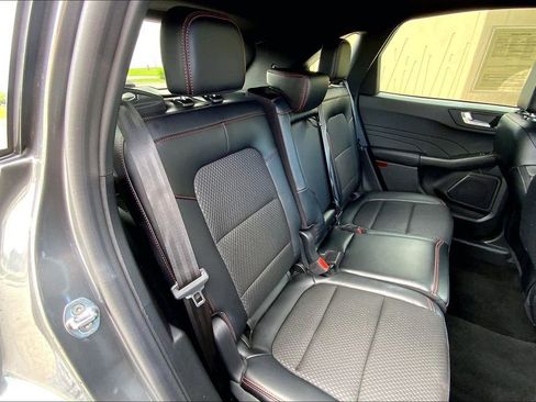 Used 2024 Ford Escape ST-Line w/ Tech Pack #1 FWD image 25