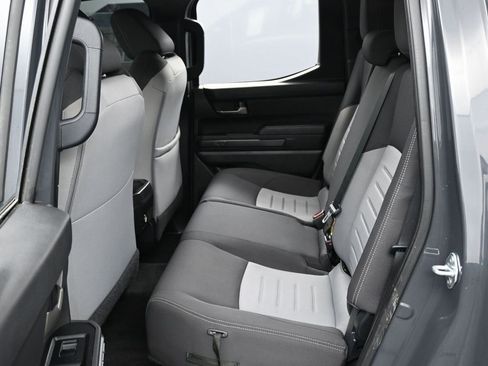 Used 2024 Toyota Tacoma TRD Sport image 28