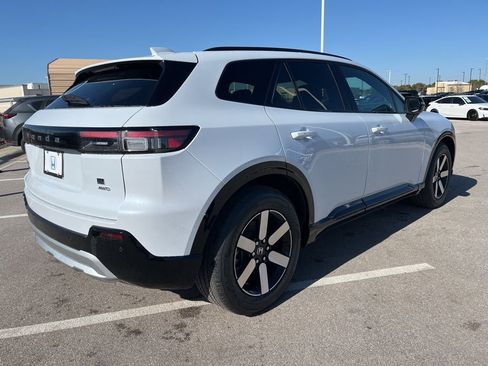 New 2026 Honda Prologue Touring image 3