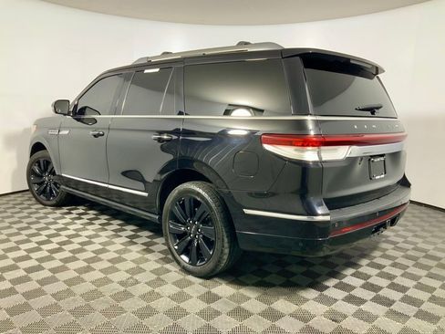 Used 2022 Lincoln Navigator Reserve AWD/4WD image 14