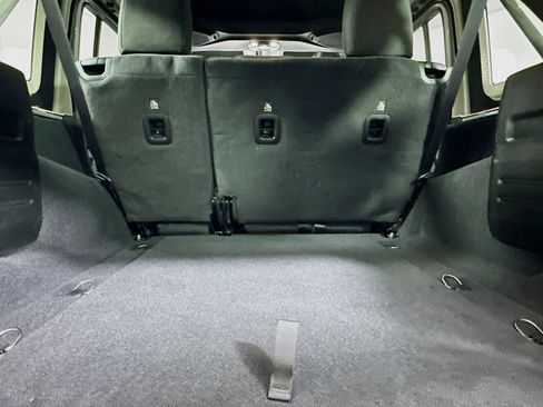 Used 2020 Jeep Wrangler Unlimited Sport S image 28