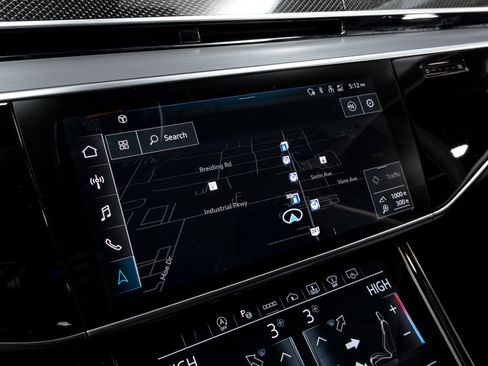 Used 2023 Audi S8 4.0T quattro image 69