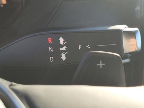 New 2026 GMC Acadia AT4 image 21