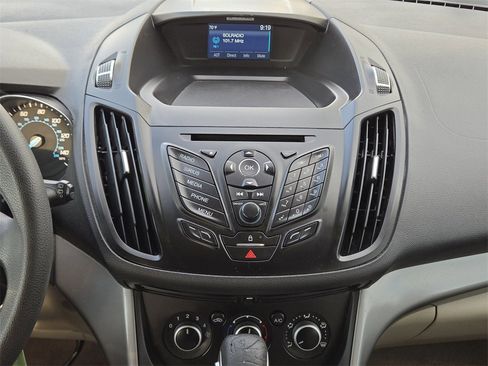 Used 2015 Ford Escape SE image 13