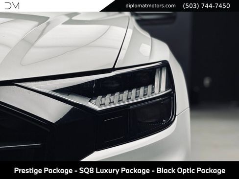 Used 2023 Audi SQ8 Prestige w/ Prestige Package AWD/4WD image 13