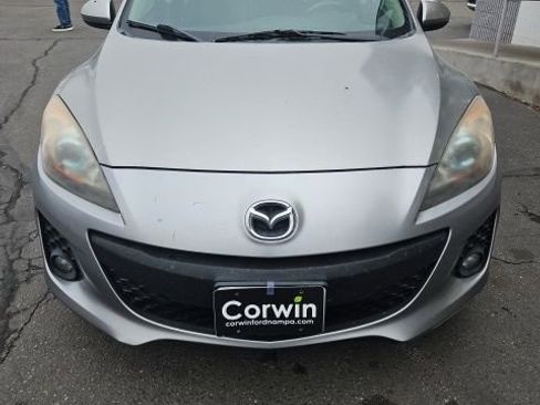 Used 2012 MAZDA MAZDA3 i Grand Touring image 2