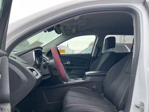 Used 2015 GMC Terrain SLE image 11