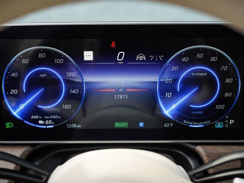 Used 2023 Mercedes-Benz EQS 450+ Sedan image 26