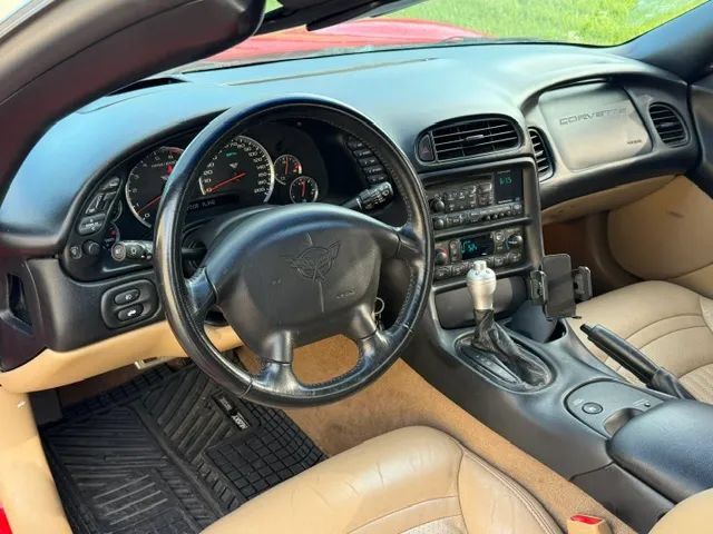 Used 2002 Chevrolet Corvette Convertible w/ Preferred Equipment Group2 RWD image 16