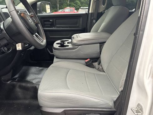 Used 2019 RAM 1500 Tradesman w/ Popular Equipment Group AWD/4WD image 14