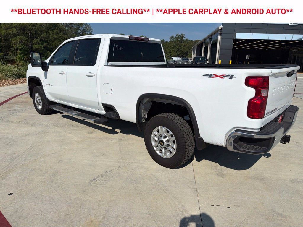 Used 2025 Chevrolet Silverado 2500 LT w/ Safety Package AWD/4WD image 5