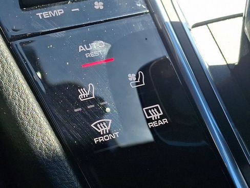 Used 2021 Porsche Cayenne E-Hybrid AWD/4WD image 26