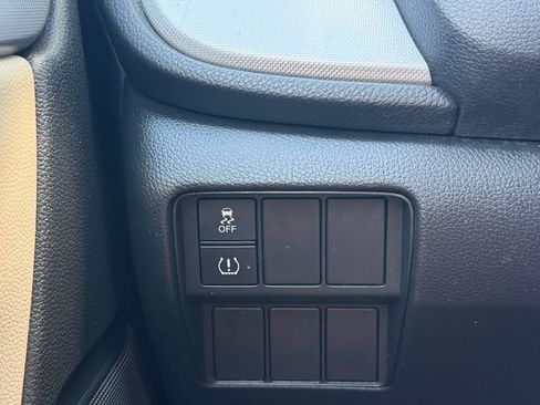 Used 2018 Honda CR-V LX image 22