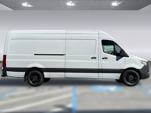 New 2026 Mercedes-Benz Sprinter 2500 image 7