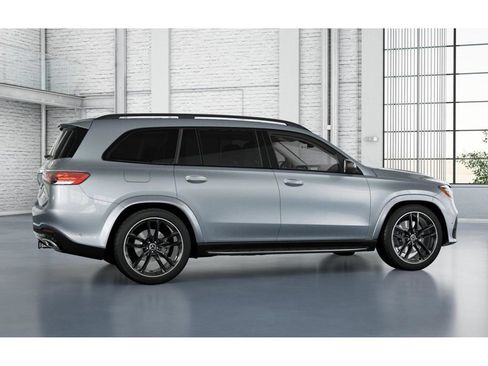 New 2026 Mercedes-Benz GLS 450 4MATIC image 18