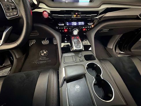 Used 2023 Acura MDX A-Spec image 18