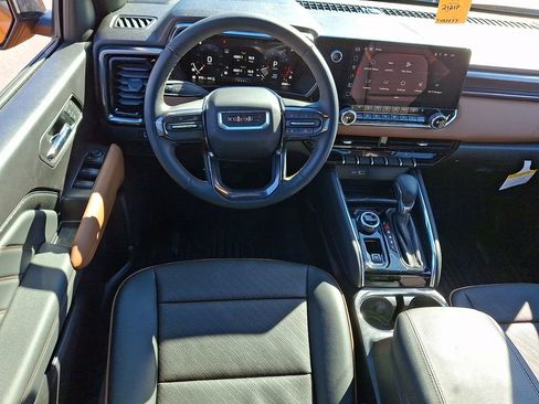 Used 2026 GMC Canyon AT4 w/ AT4 Premium Package image 12