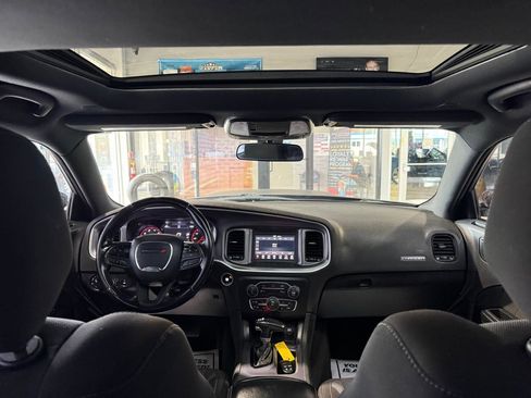 Used 2021 Dodge Charger SXT w/ Blacktop Package image 29