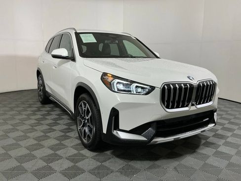Certified 2025 BMW X1 xDrive28i w/ Technology Package AWD/4WD image 4