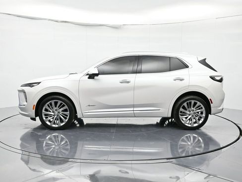 Certified 2024 Buick Envision Avenir image 8