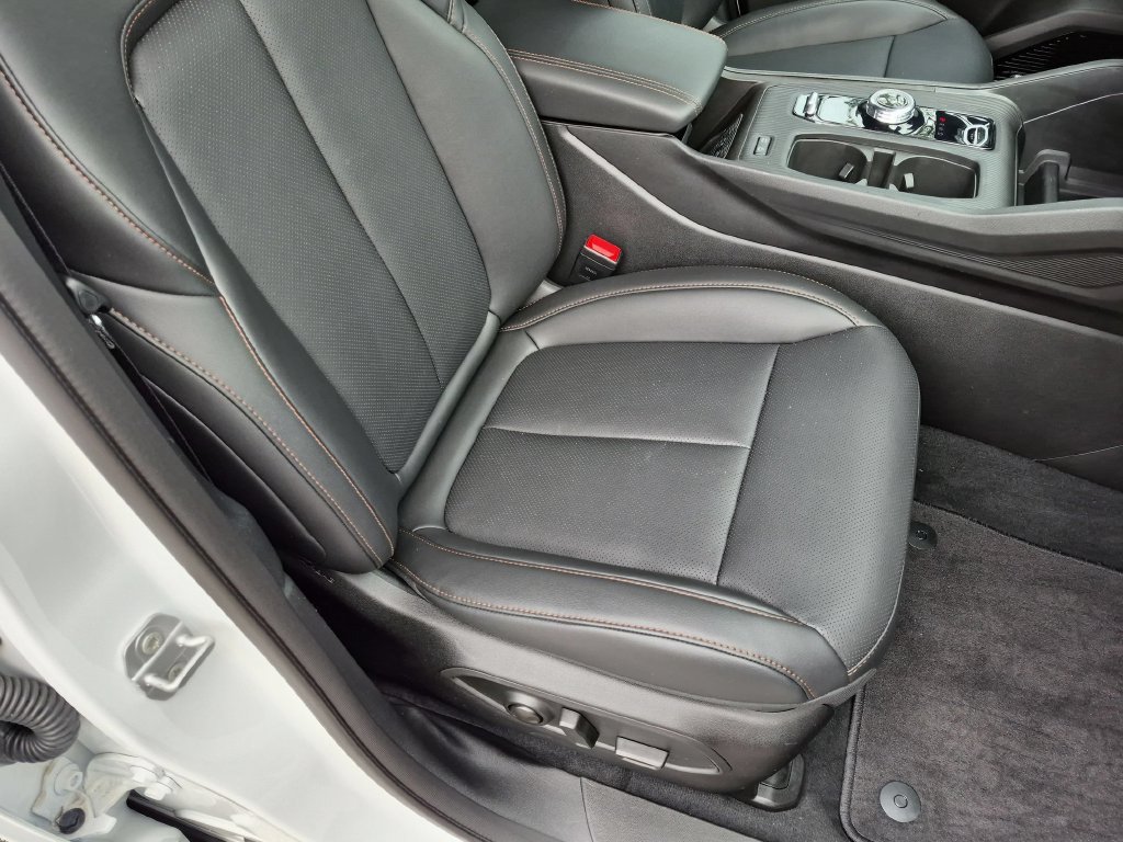 Used 2026 Jeep Cherokee Limited AWD/4WD image 28