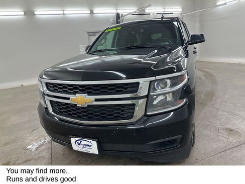 Used 2015 Chevrolet Suburban LT image 5