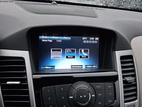 Used 2014 Chevrolet Cruze LT w/ All-Star Edition image 26