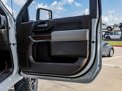 Used 2024 GMC Sierra 3500 SLE w/ SLE Convenience Package AWD/4WD image 32