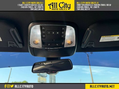 Used 2020 Chrysler 300 S RWD image 39