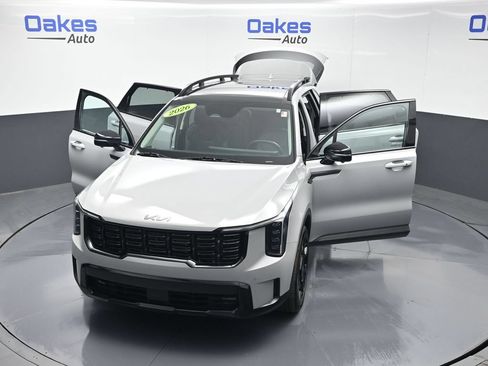 Certified 2026 Kia Sorento SX AWD/4WD image 61