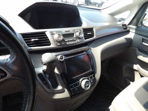 Used 2016 Honda Odyssey EX-L image 7