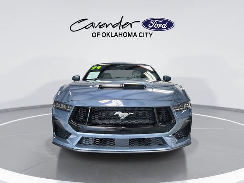 Used 2024 Ford Mustang GT Premium RWD image 3