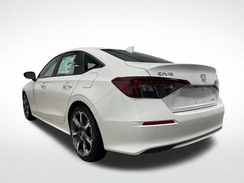 Used 2026 Honda Civic Sport Touring image 3