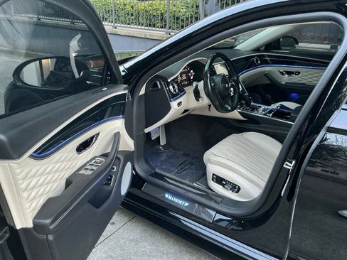 Used 2020 Bentley Flying Spur W12 image 70